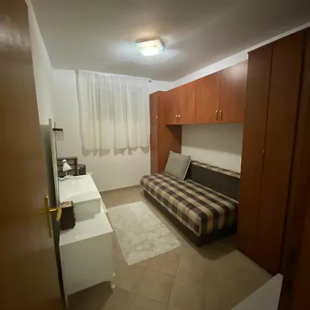 Apartment 18 Podgoriçe